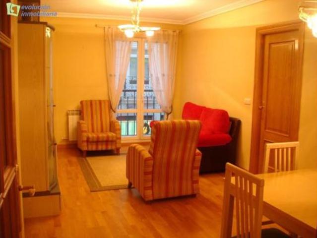 Apartamento Alquiler Burgos Capital, Casco Histórico
