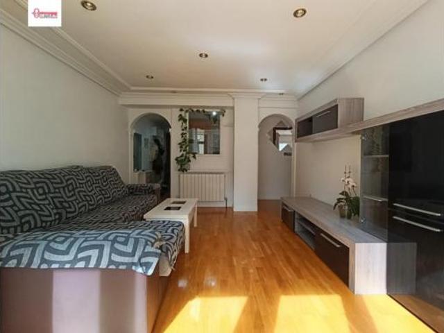 Apartamento Alquiler Burgos Capital, Gamonal Capiscol