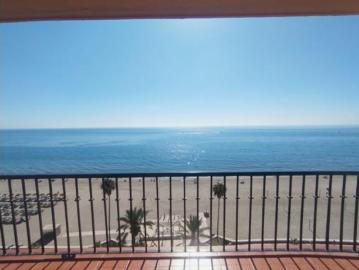 Apartamento en alquiler en Calle Carlos Falguera - Jardín