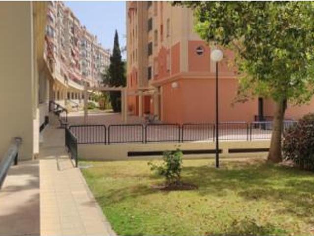 Apartamento Alquiler Málaga Capital, Carlos Haya