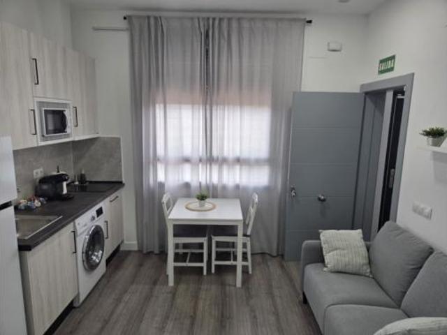 Apartamento Alquiler Málaga Capital, El Atabal El Chaparral Los Morales