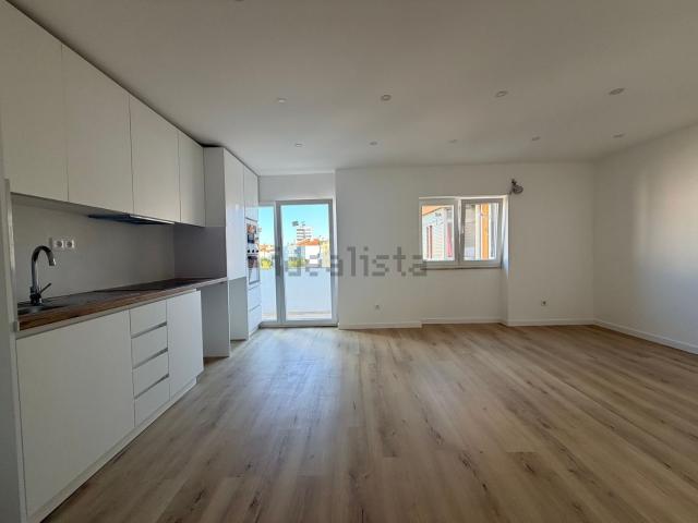 Apartamento, Alto do Seixalinho Santo André Verderena
