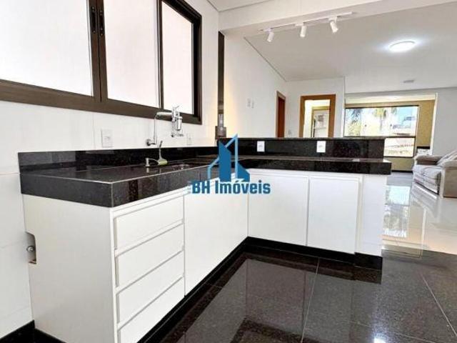 Apartamento Alto Padrão 4 quartos 3 vagas no bairro Castelo em Belo Horizonte/MG