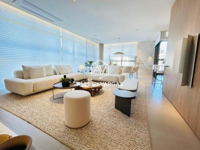 Apartamento Alto Padrão a Venda no Batel