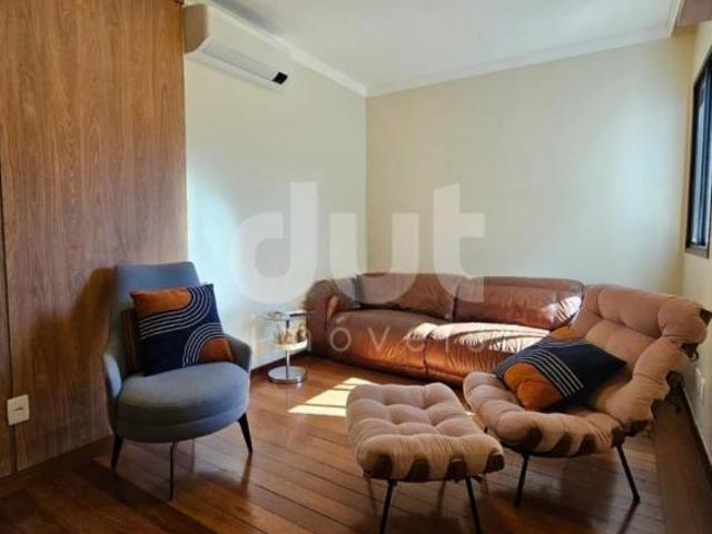 Apartamento Alto Padrão à Venda no Cambuí