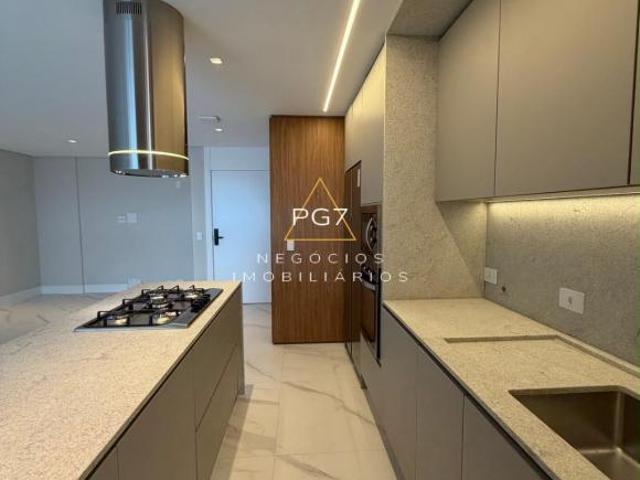Apartamento Alto Padrão Semi Mobiliado