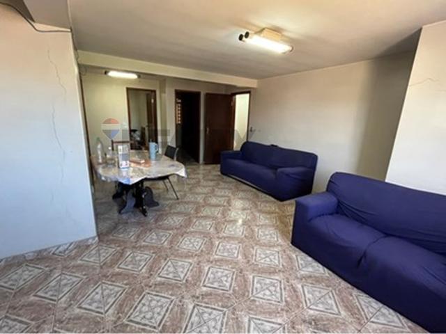 120 Área Útil Apartamento Alugar, 4 Dormitórios localizado em STRC Trecho 04 Bloco H, Lote 03, Setor Industrial, Brasília, Distrito Federal, 71225540 | Brasil