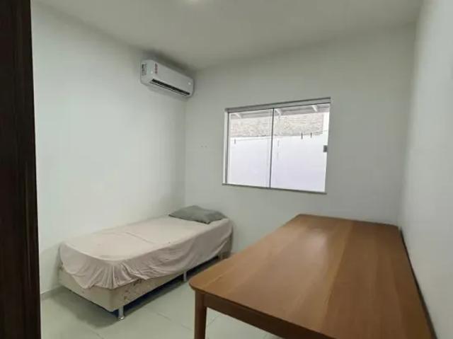 Apartamento aluguel possui 65 metros quadrados com 2 quartos em Buraquinho Lauro de Freitas BA