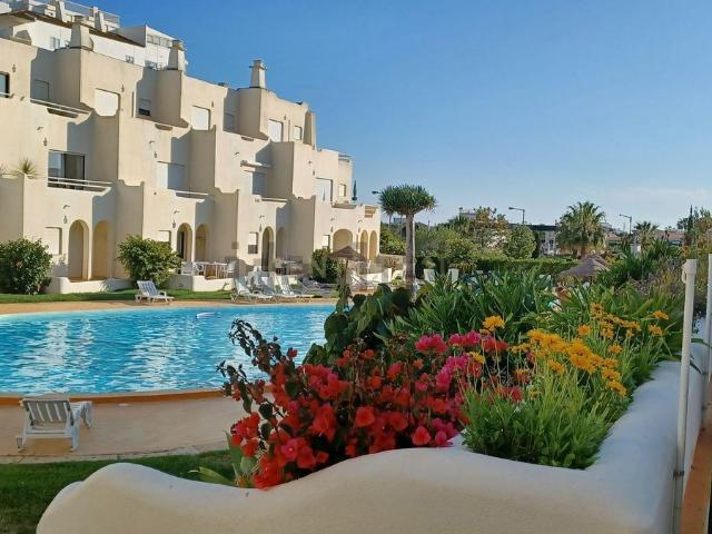 Apartamento, Alvor