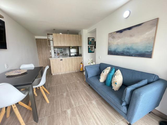 APARTAMENTO AMOBLADO en Avenida 19 Norte para arriendo