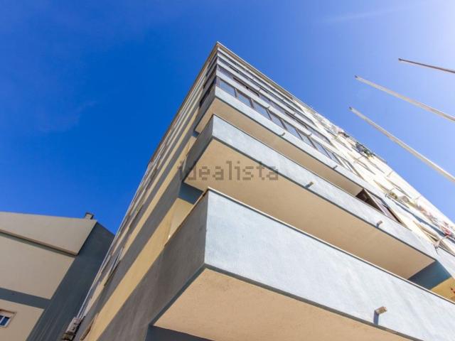 Apartamento, Amora