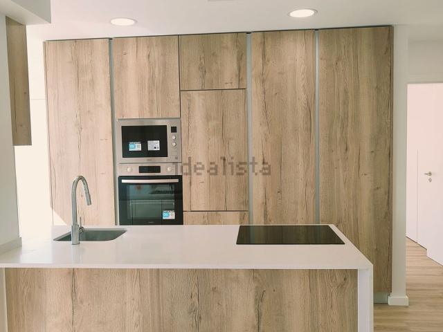 Apartamento, Amora