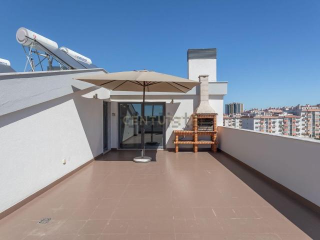 Apartamento, Amora