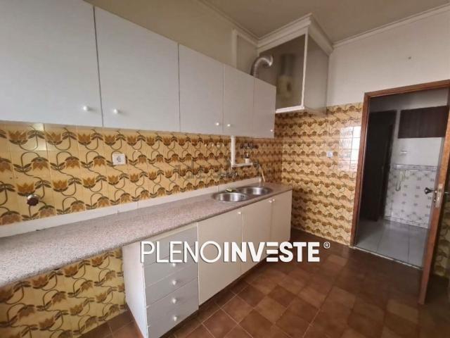 Apartamento, Amora