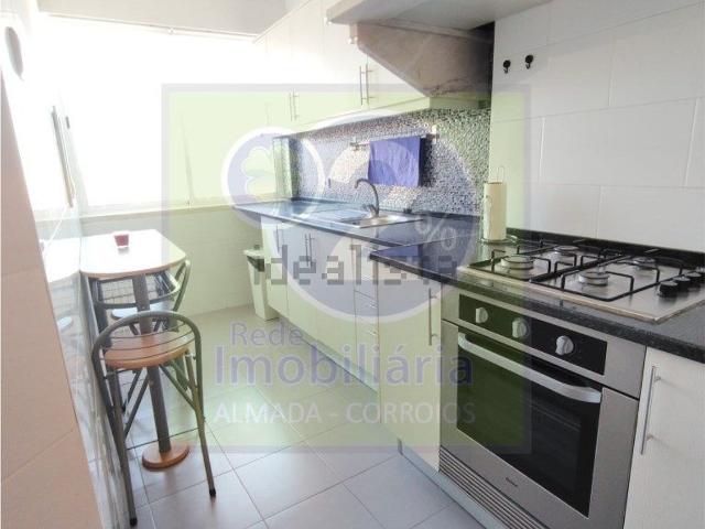 Apartamento, Amora