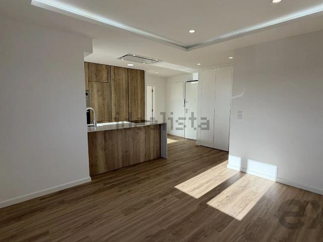 Apartamento, Amora