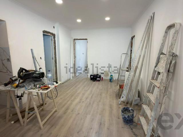 Apartamento, Amora
