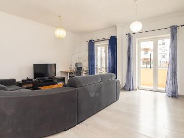 Apartamento, Amora