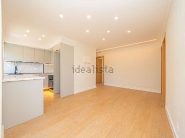 Apartamento, Amora