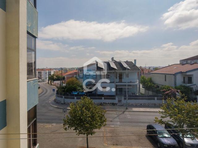 Apartamento, Amora