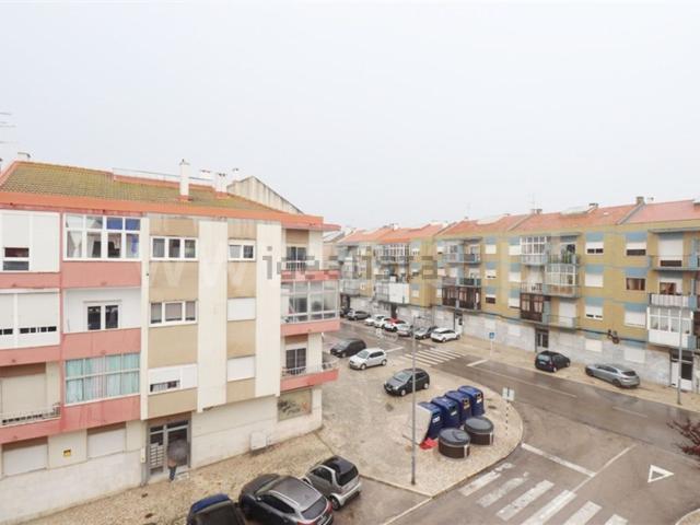 Apartamento, Amora