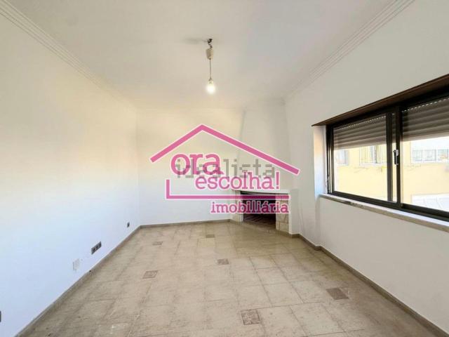 Apartamento, Amora
