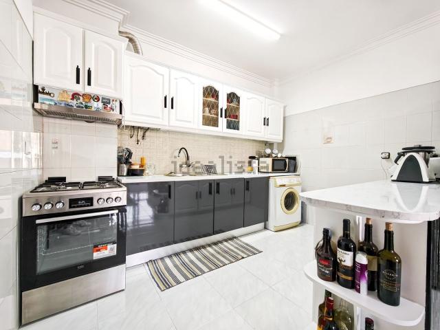 Apartamento, Amora