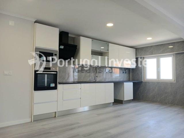 Apartamento, Amora