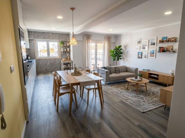 Apartamento, Amora