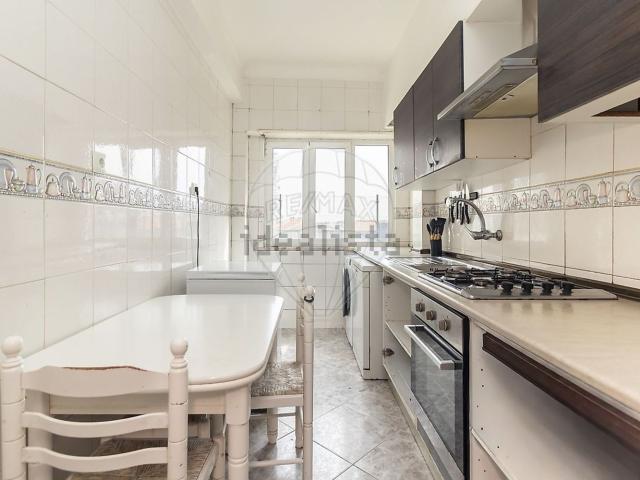 Apartamento, Amora