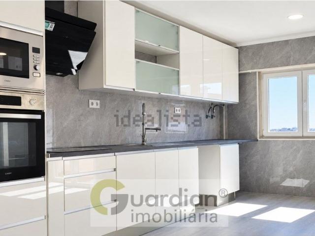 Apartamento, Amora