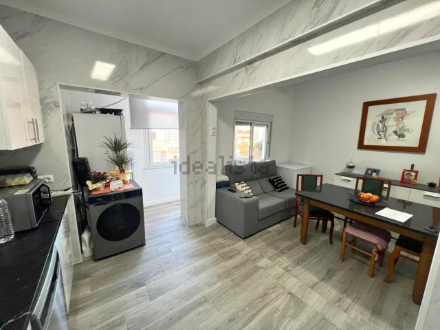 Apartamento, Amora