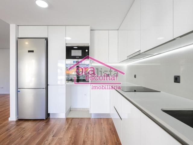 Apartamento, Amora