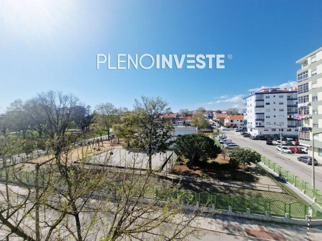 Apartamento, Amora