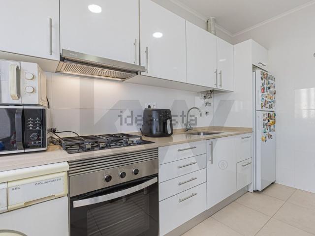 Apartamento, Amora