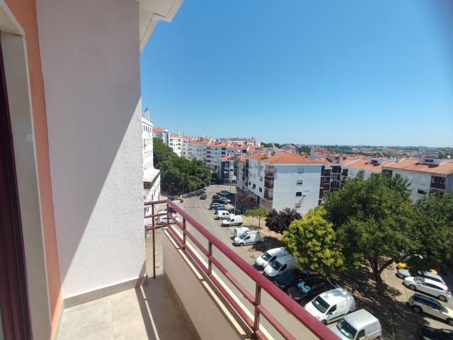 Apartamento, Amora