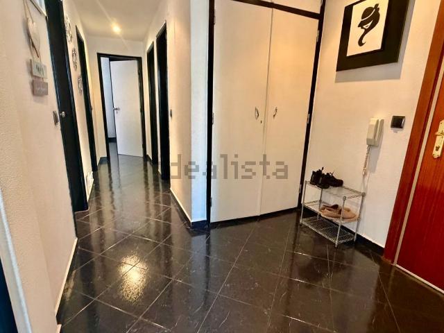 Apartamento, Amora