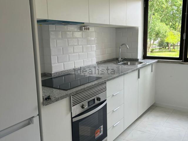 Apartamento, Amora
