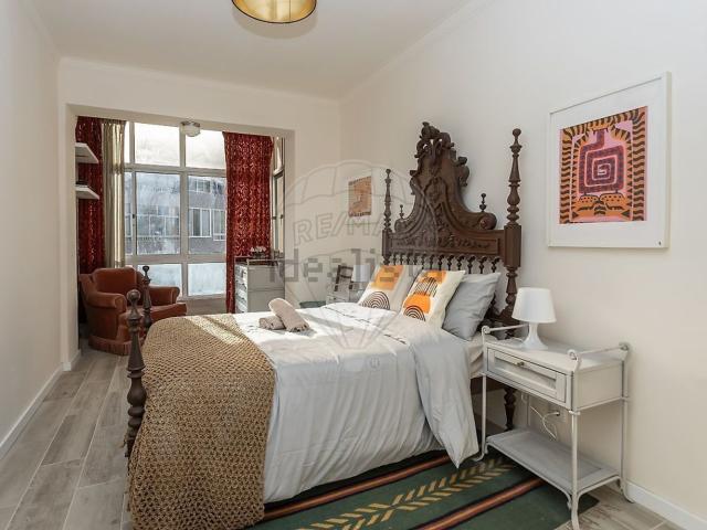 Apartamento, Amora