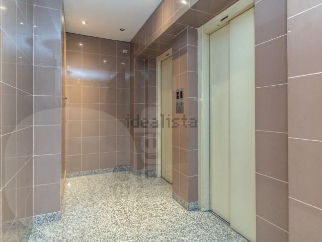 Apartamento, Amora