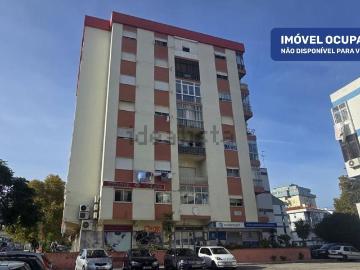 Apartamento, Amora