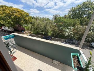 Apartamento, Amora