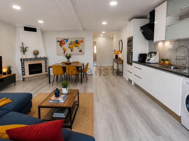 Apartamento, Amora
