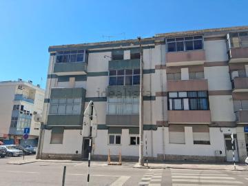 Apartamento, Amora