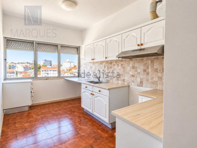 Apartamento, Amora