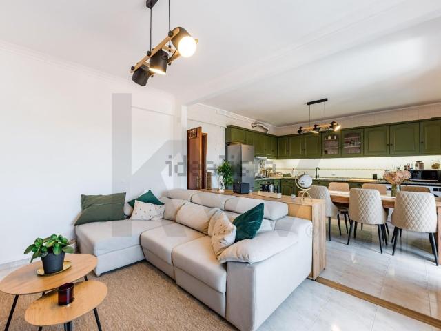 Apartamento, Amora