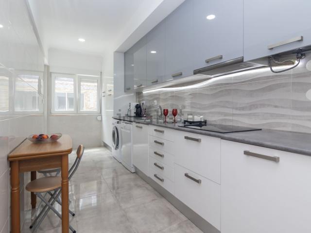 Apartamento, Amora