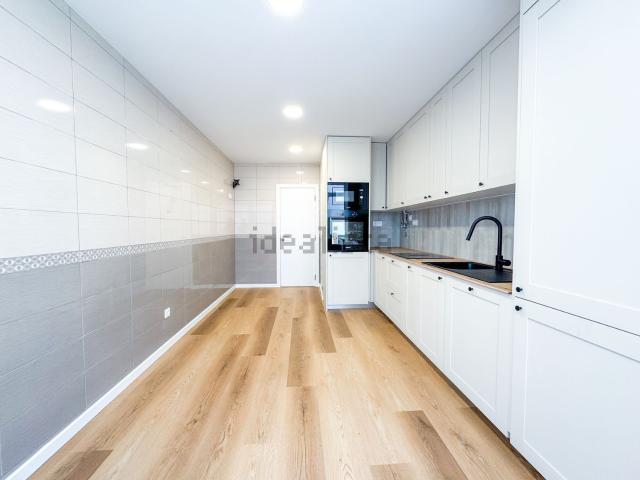 Apartamento, Amora