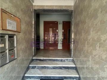 Apartamento, Amora