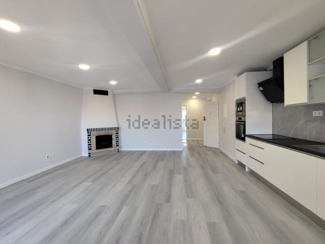 Apartamento, Amora
